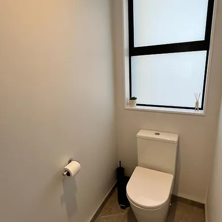 Luxury 2 Bedroom By St James Park Christchurch Exterior photo